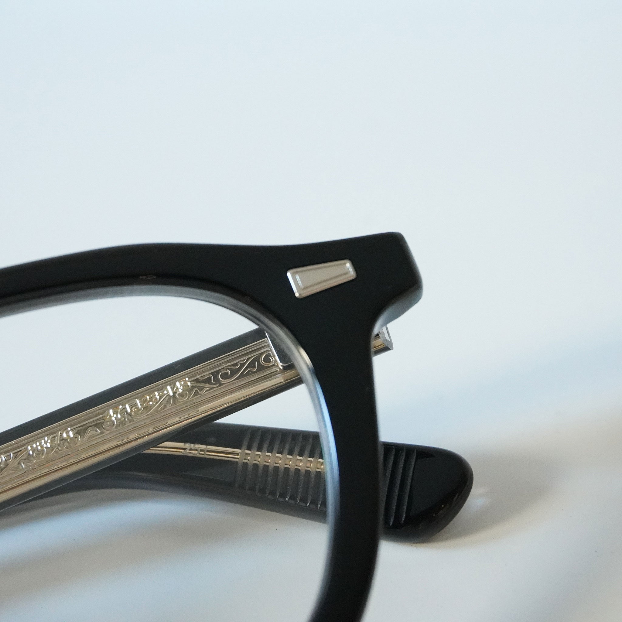 EYEVAN アイヴァン / LIVINGSTON / PBK/G / メガネ – KRANC OPTICAL