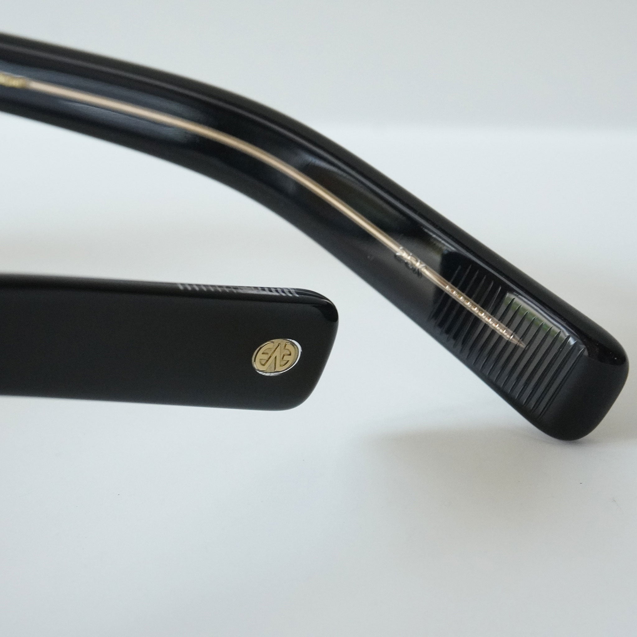 EYEVAN Lubin (48) PBK アイヴァン　サングラス　ブラック EYEVAN アイヴァン / LUBIN / PBK / サングラス – KRANC OPTICAL