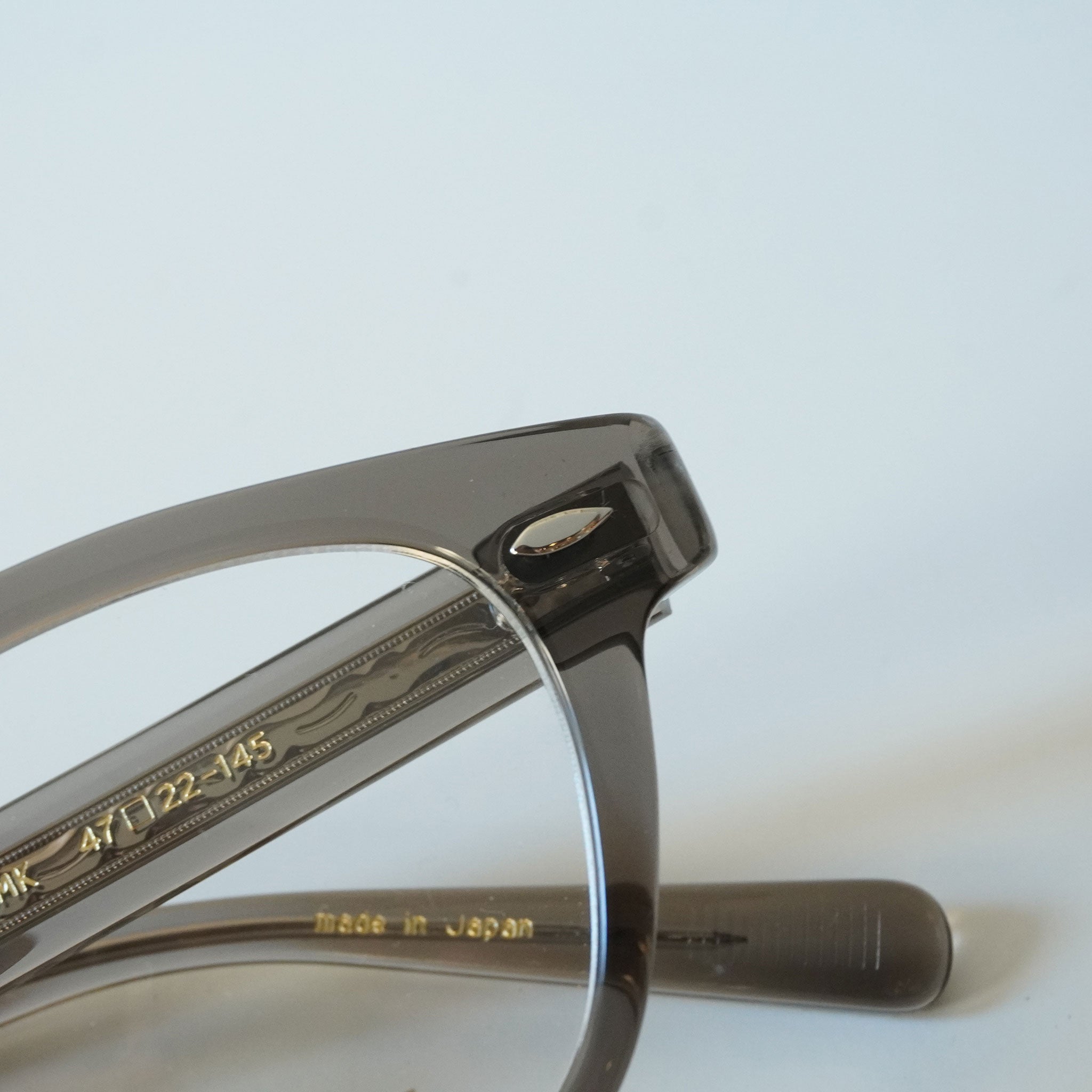 EYEVAN アイヴァン / WEBB-CP 47 / SMK (SMOKE) / メガネ – KRANC OPTICAL