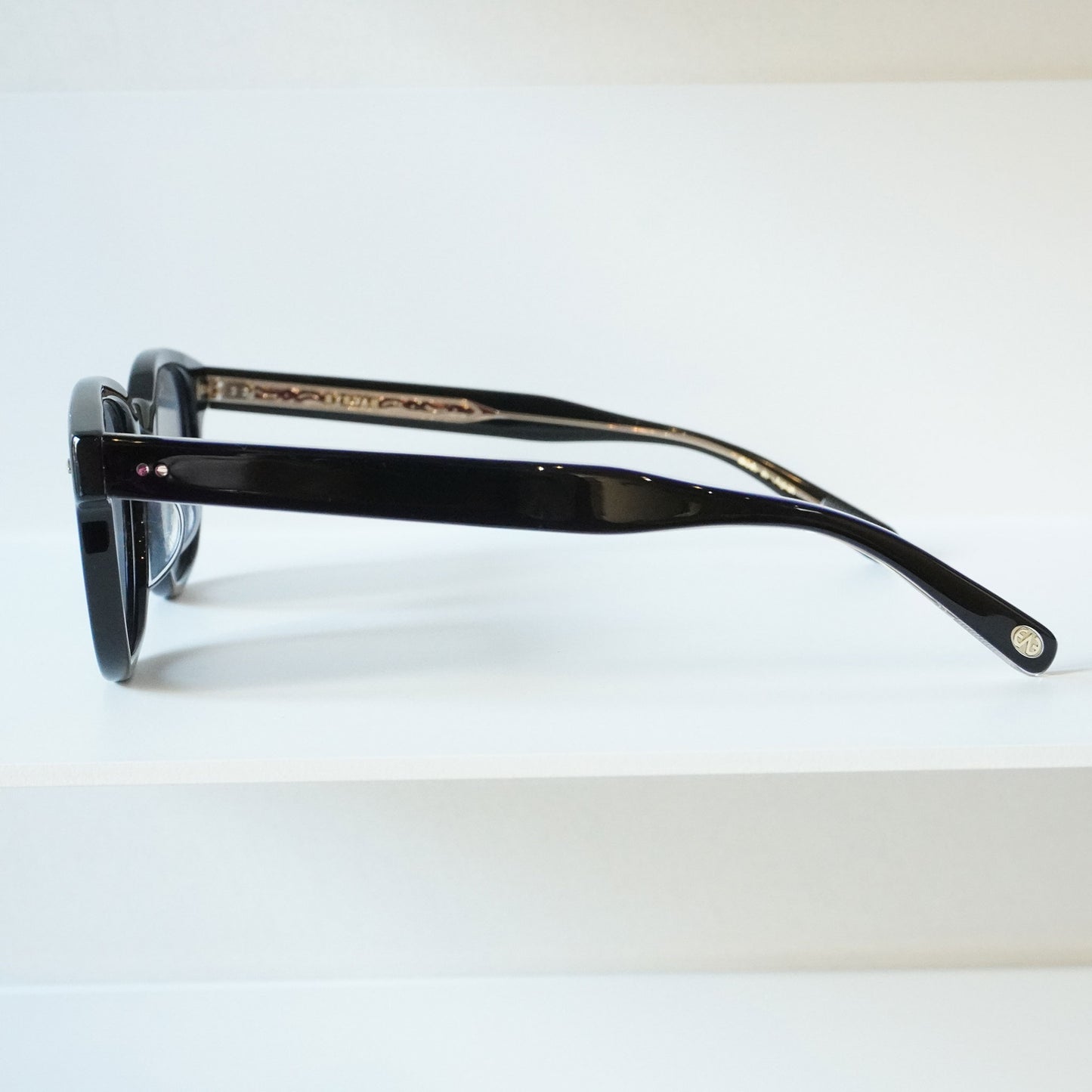 WEBB 49 (PBK)