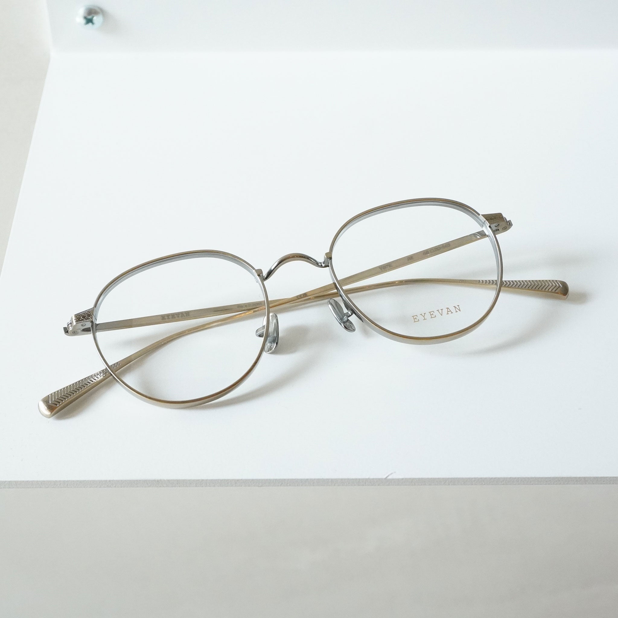 EYEVAN アイヴァン / YORK / AG (ANTIQUE GOLD) / メガネ – KRANC OPTICAL