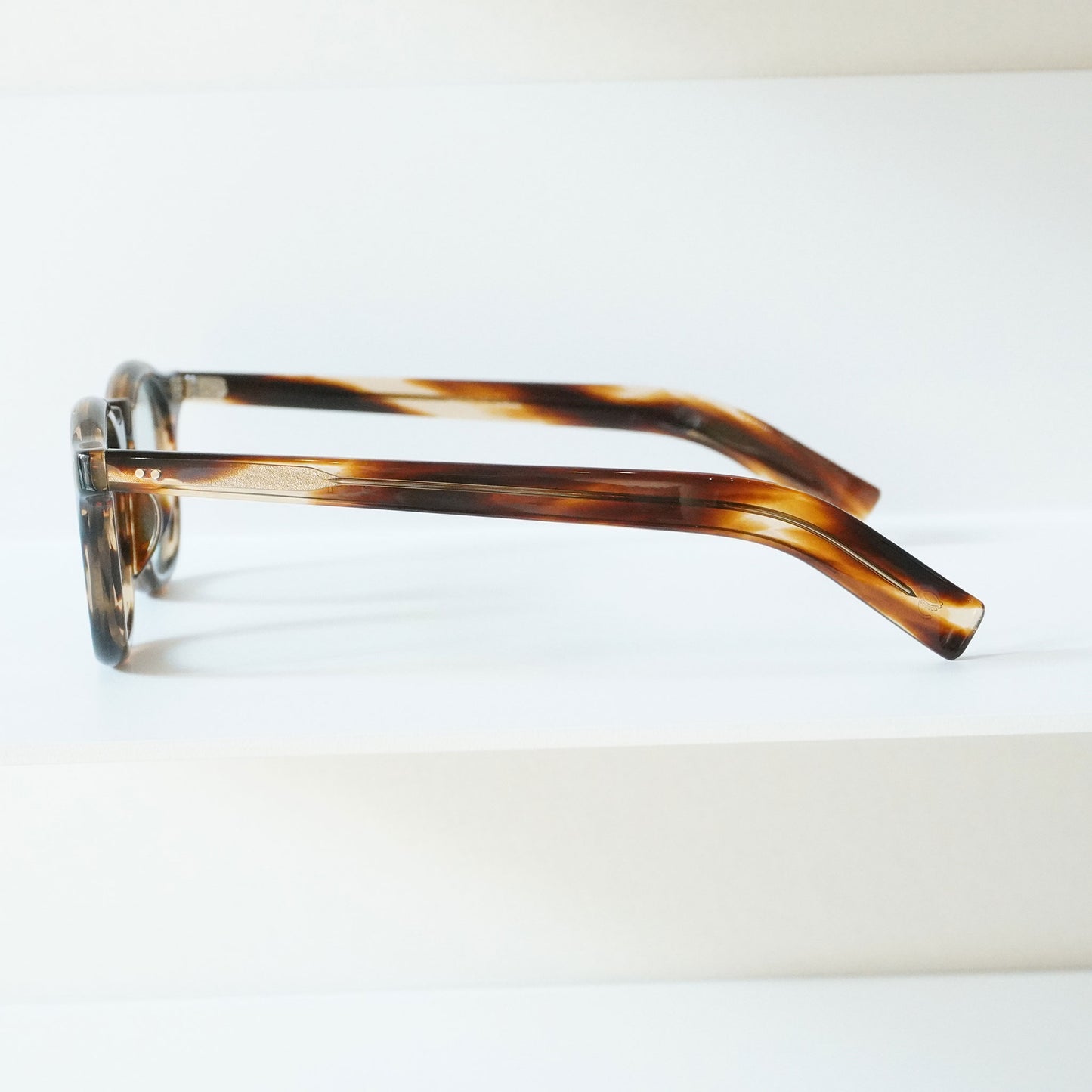 GP-05L (havana - Lens: GREEN)