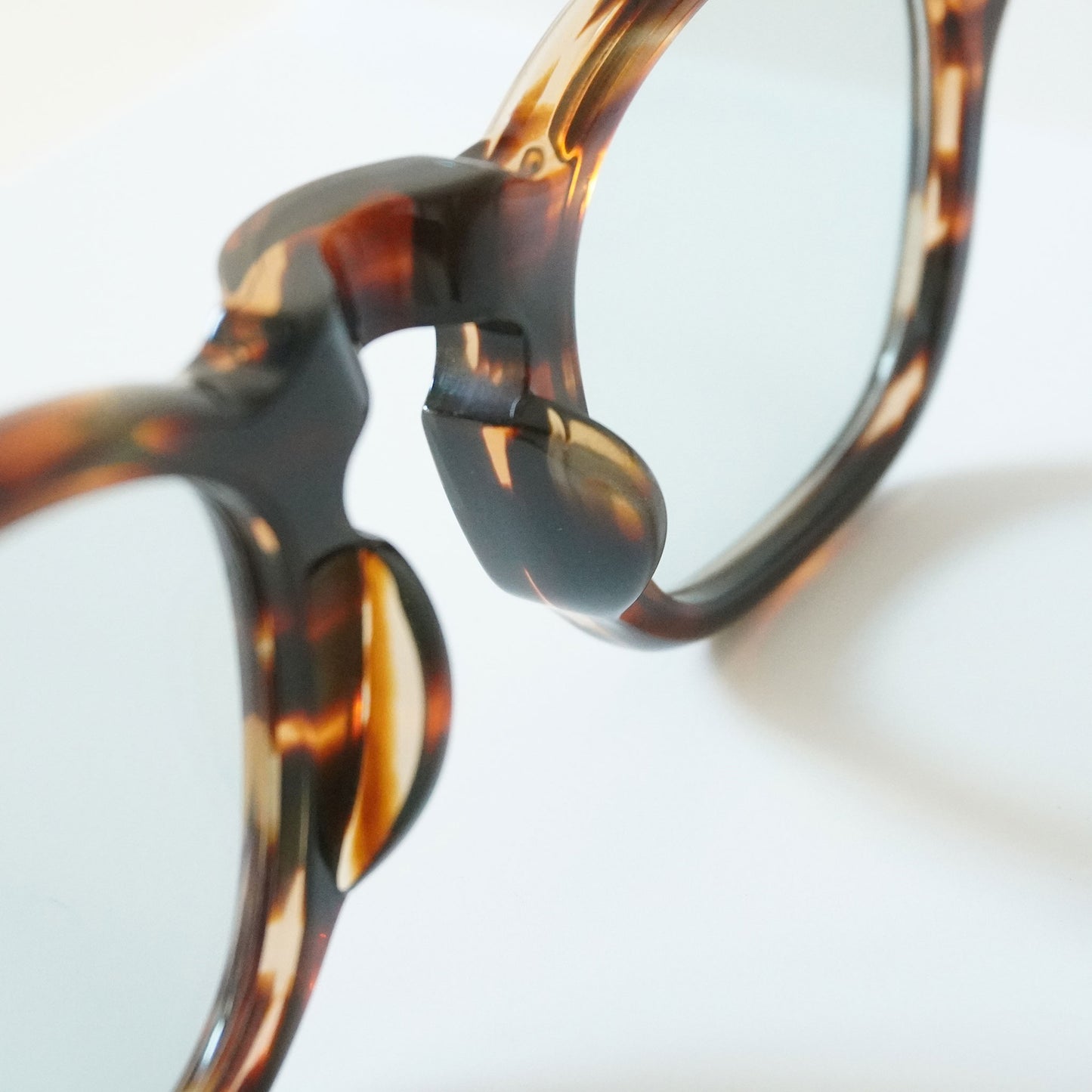 GP-05L (havana - Lens: GREEN)