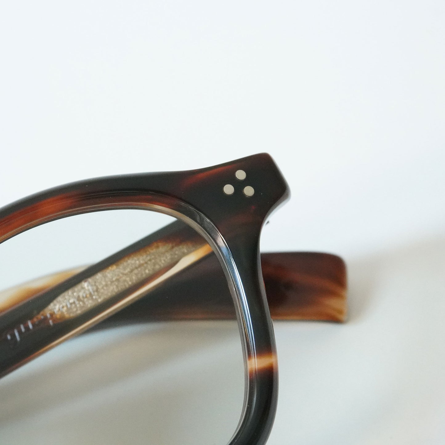 GP-05L (havana - Lens: GREEN)