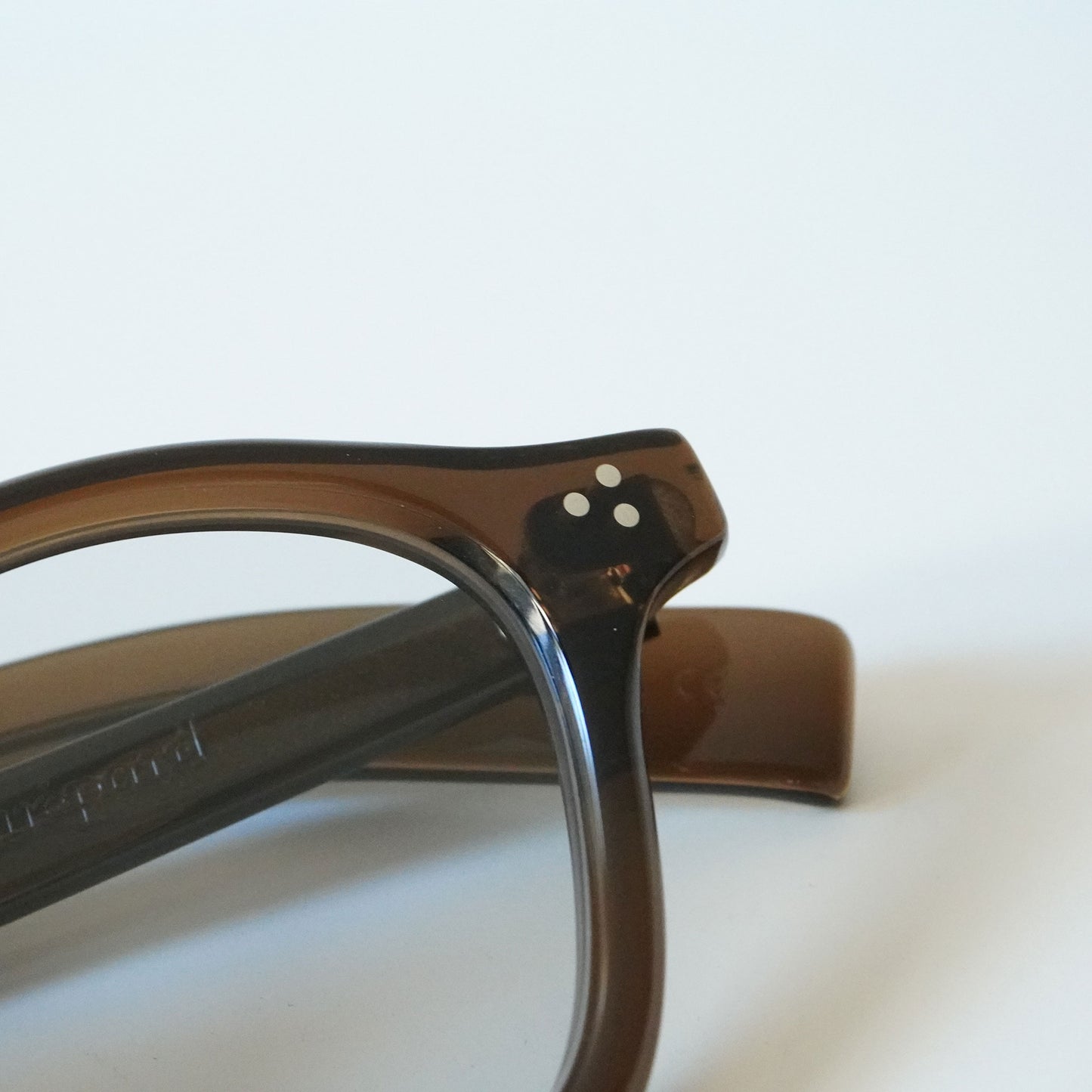 GP-05L (whisky - Lens: BLUE)