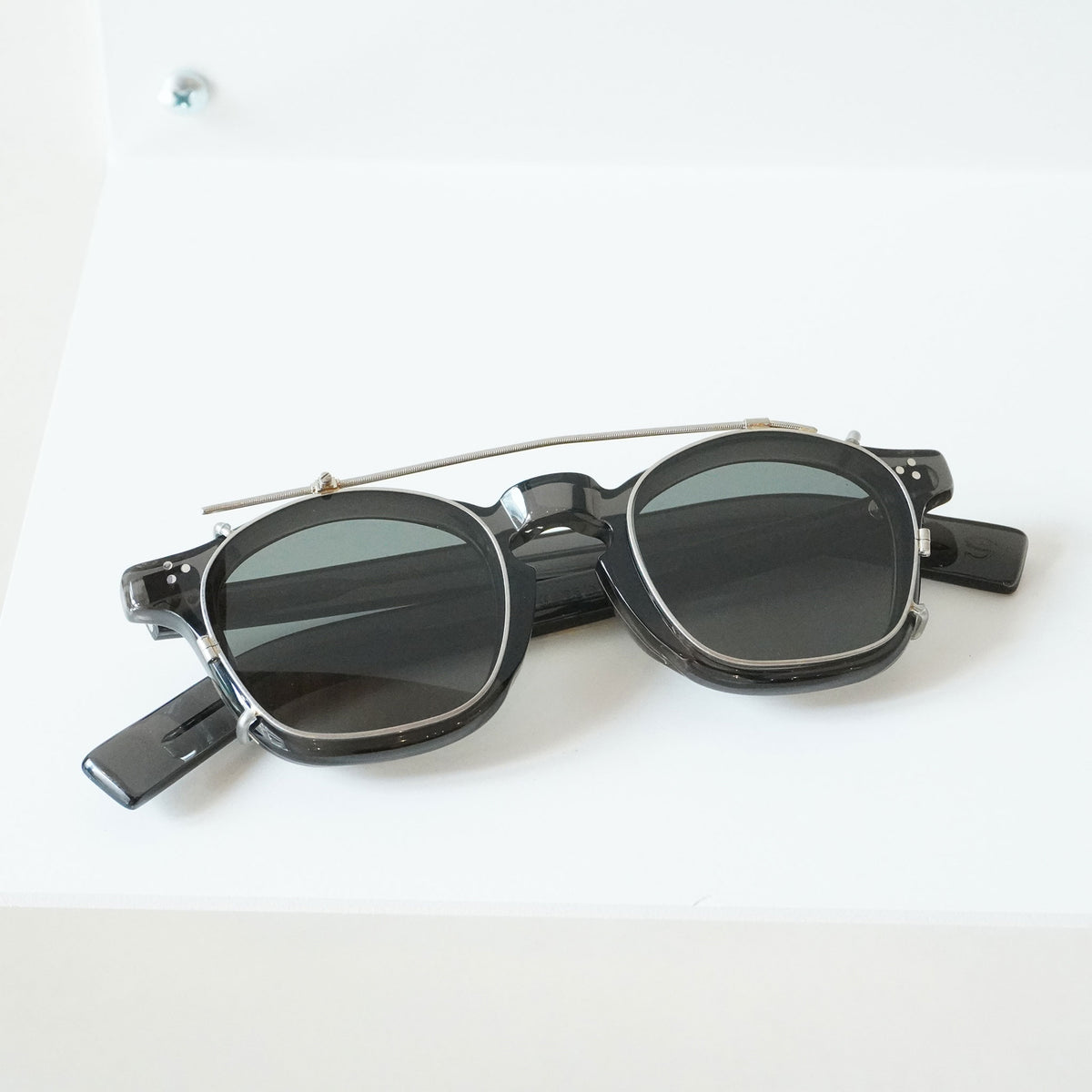 Guepard / AG-01 (Clip-on) / Clip-on sunglasses – KRANC OPTICAL