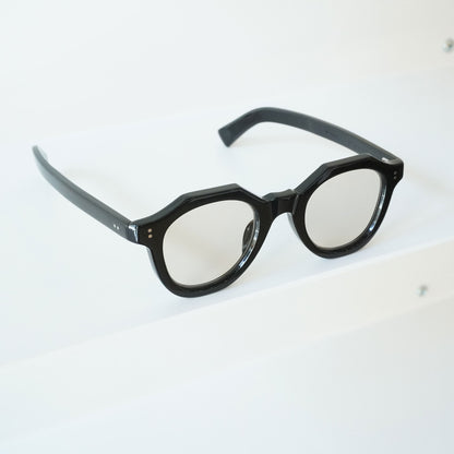 GP-02 (noir - Lens: BROWN)