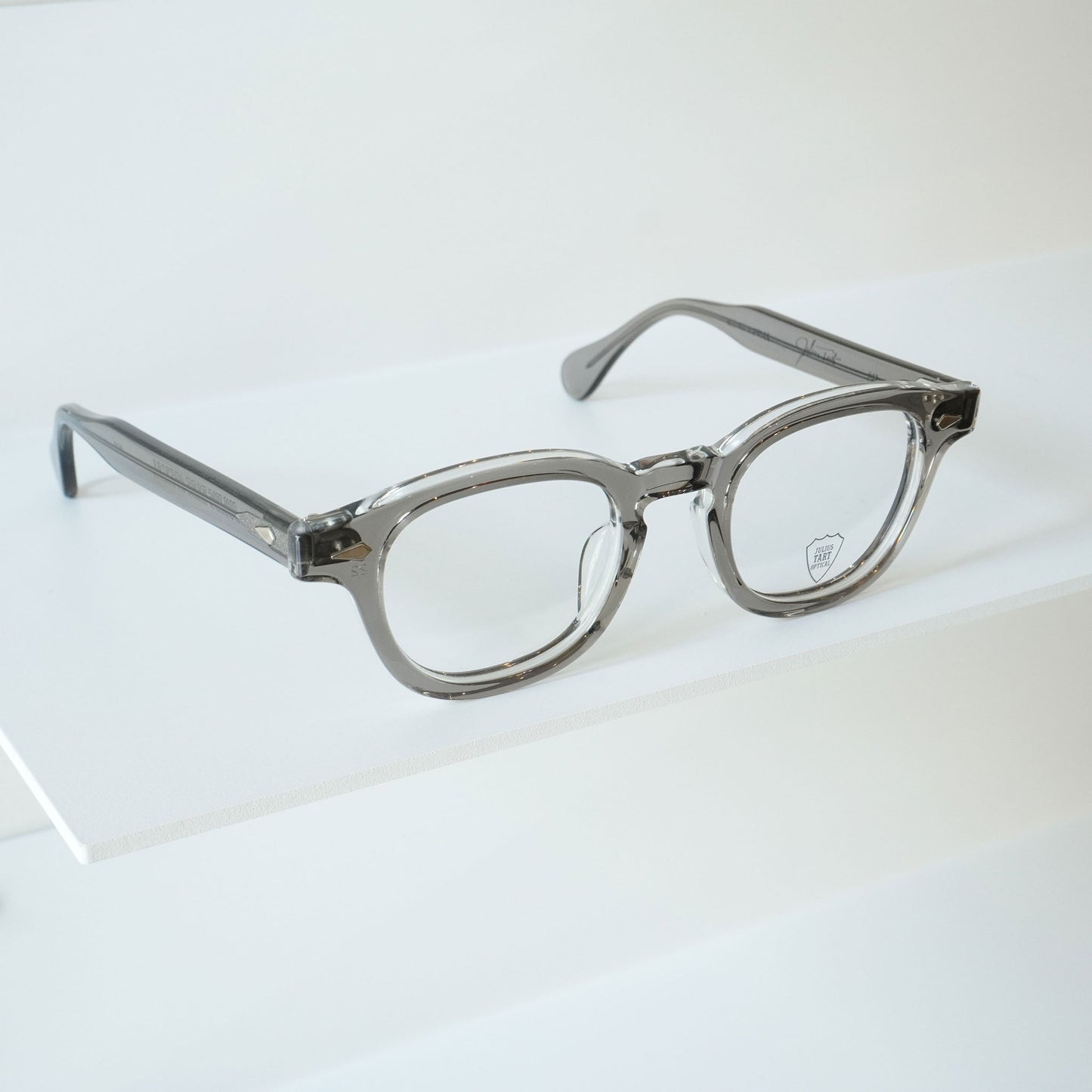 AR 46□22 (Grey Crystal2)