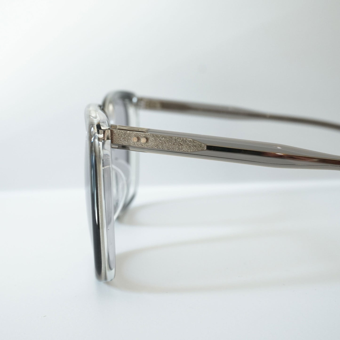 POWER SUN (GREY CRYSTAL2)