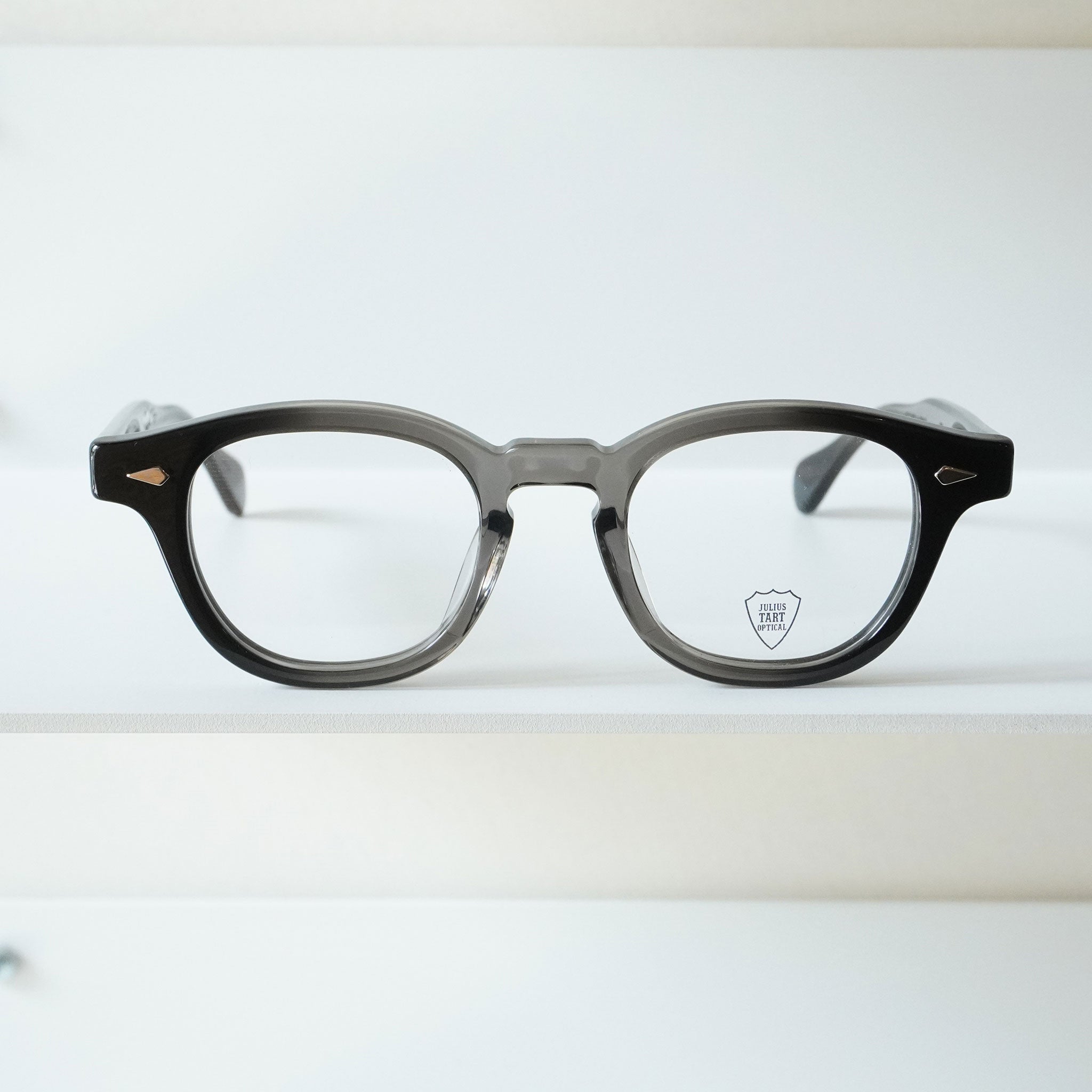 JULIUS TART OPTICAL ブラックラウンドサングラス ケース付き JULIUS TART OPTICAL / T-SQUARE Sun / BLACK - GN30 ブラック