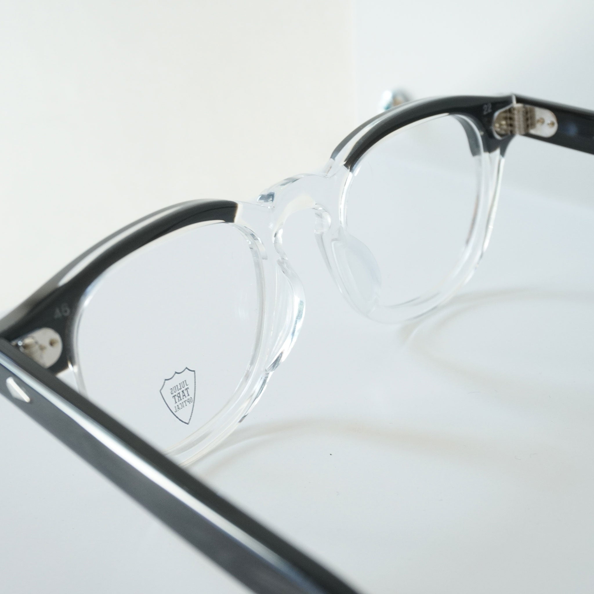 JULIUS TART OPTICAL ジュリアス タート オプティカル / AR (Bridge: 22mm) / Black Wood Clear ブラック  ウッド クリア / メガネ ボストン ウェリントン – KRANC OPTICAL