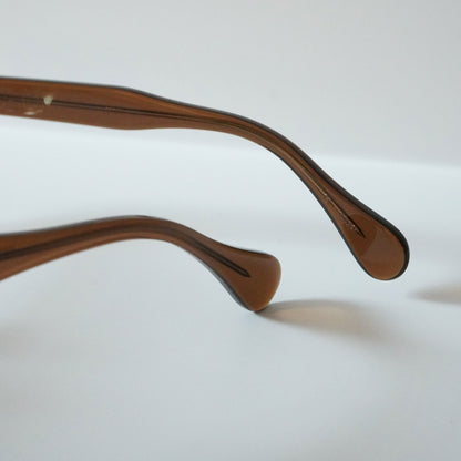 AR 46□22 (BROWN GRADIENT)