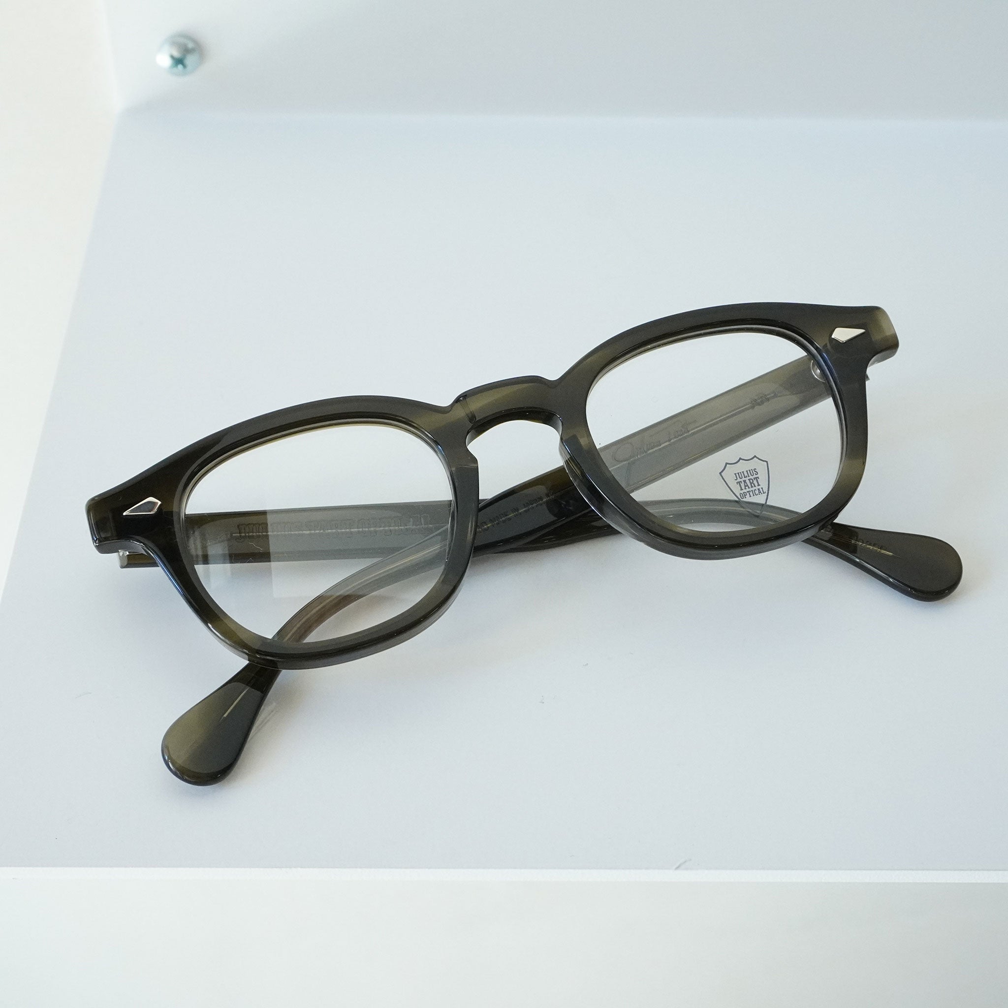 JULIUS TART OPTICAL（ジュリアス タート オプティカル）メガネ