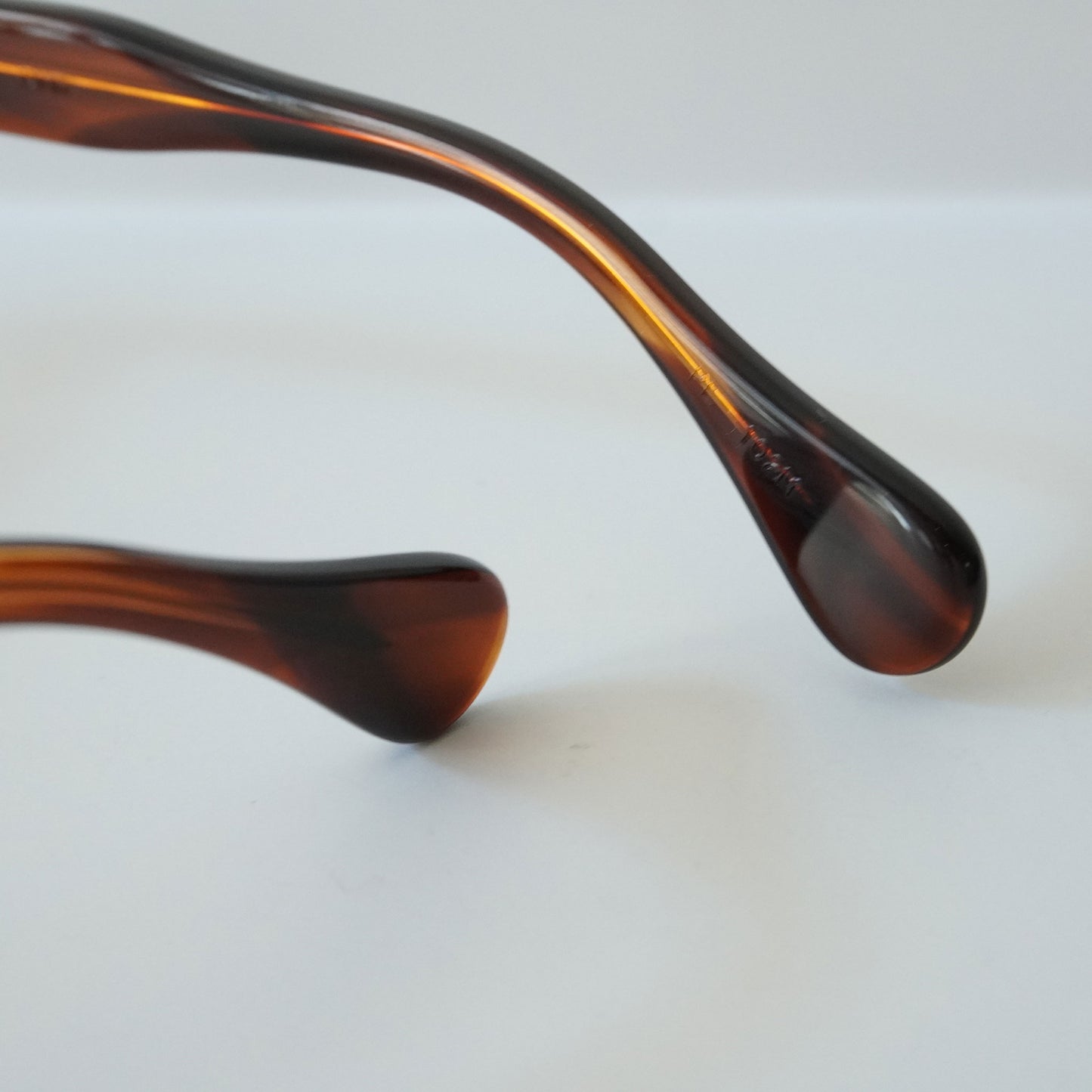 AR 46□24 (DEMI AMBER) CHINATOWN SPECIAL ORDER
