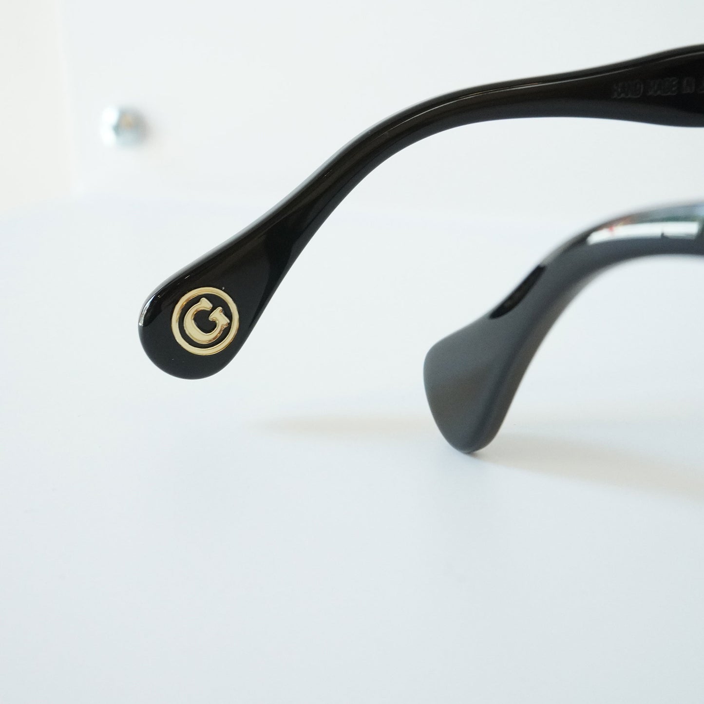 AR GOLD 46□22 (BLACK)
