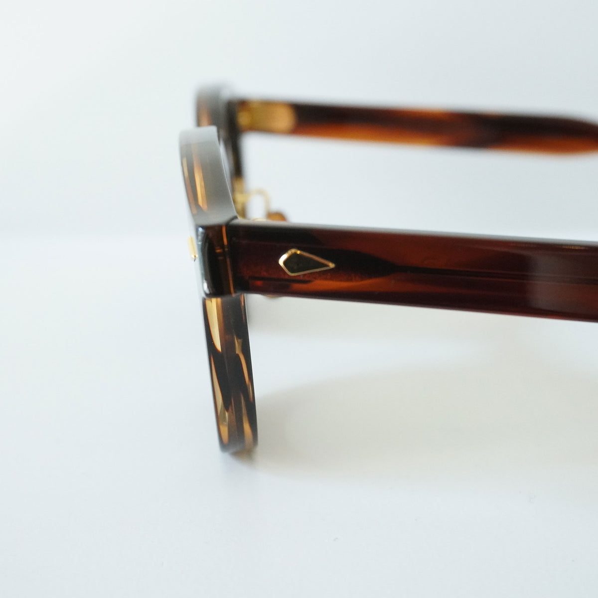 AR 46□24 (DEMI AMBER) CHINATOWN SPECIAL ORDER
