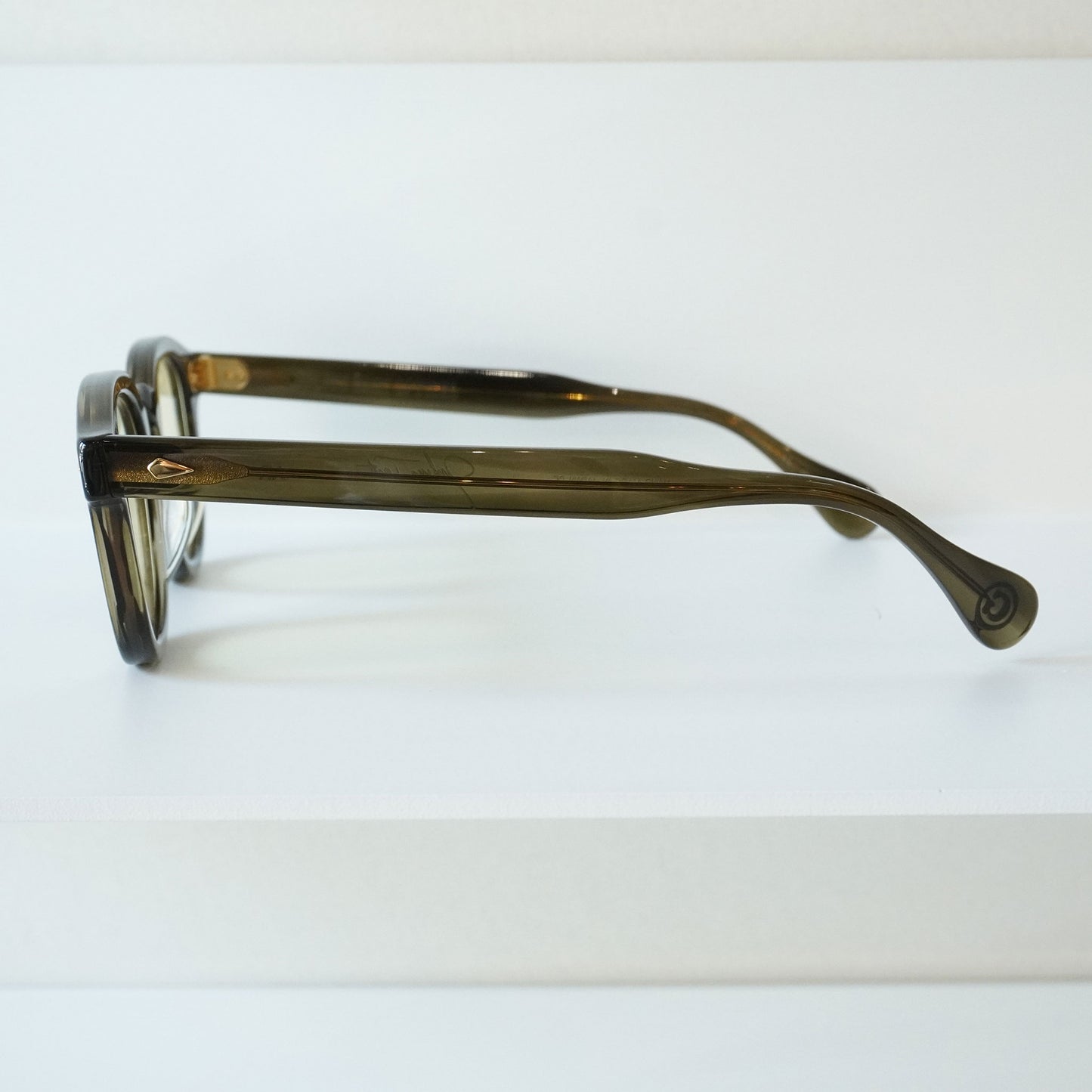 AR GOLD 44□22 (OLIVE GREEN SASA)