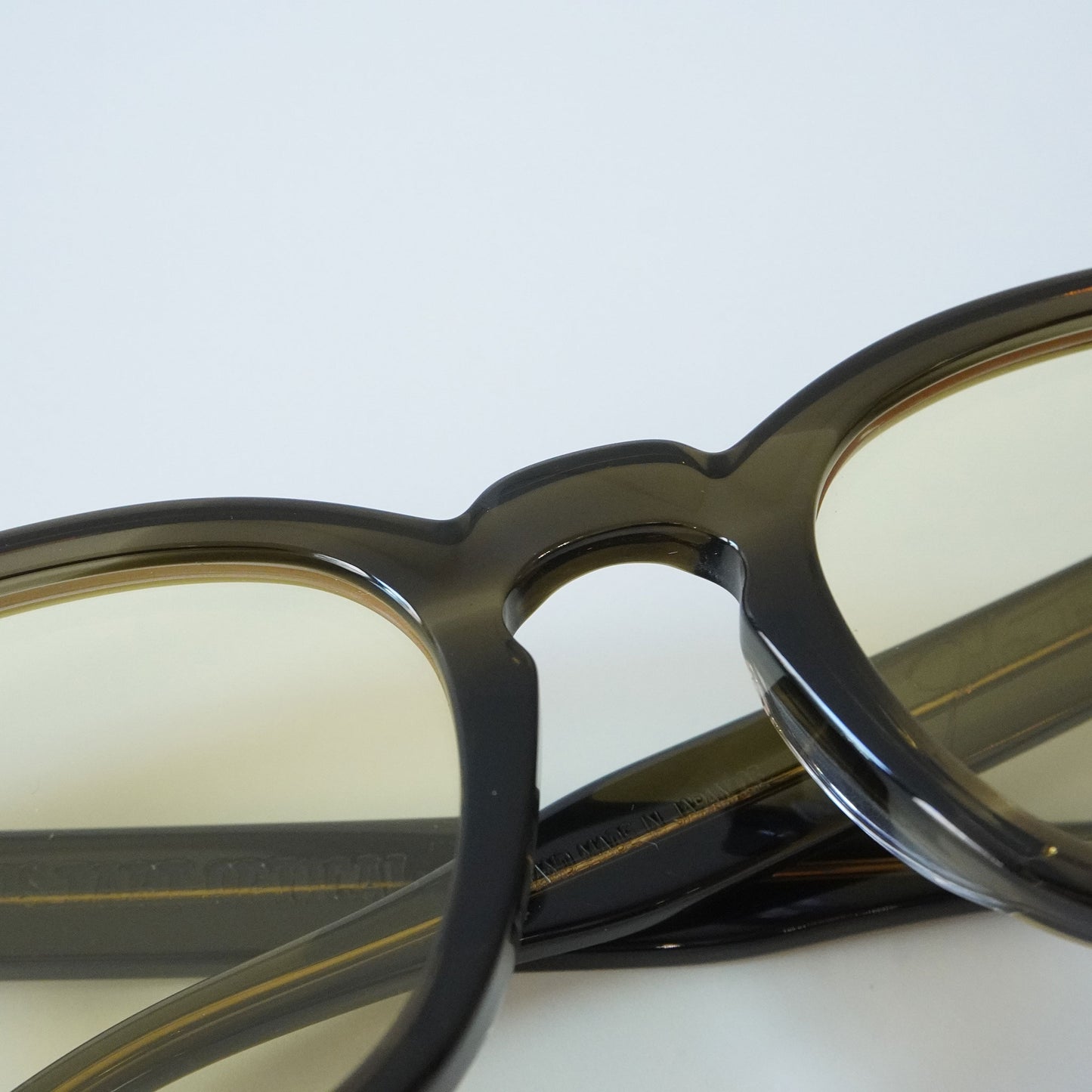 AR GOLD 44□22 (OLIVE GREEN SASA)