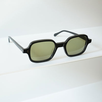 T-SQUARE (BLACK)