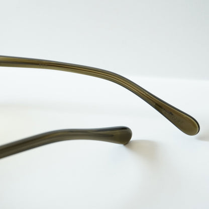 T-SQUARE (OLIVE GREEN SASA)