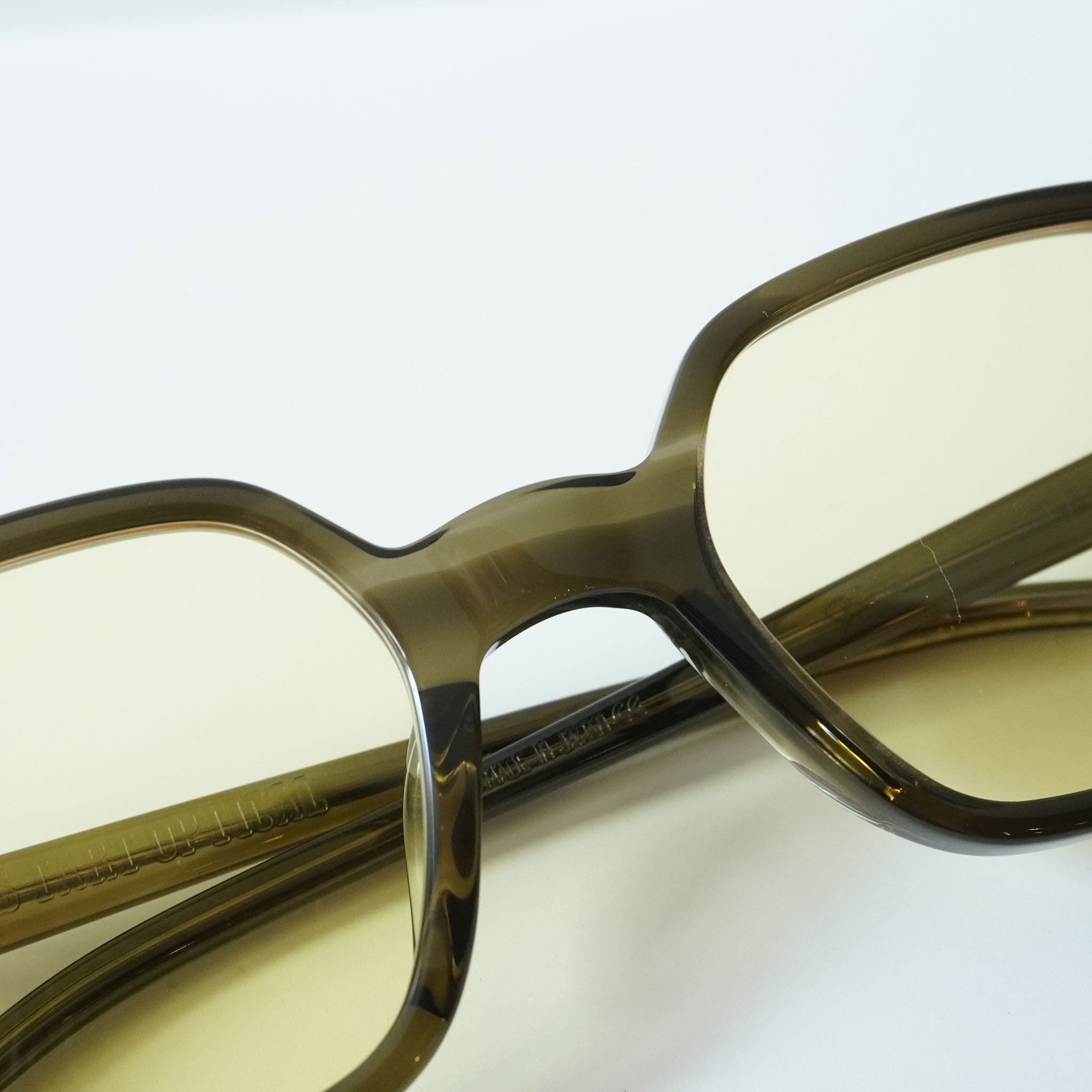 JULIUS TART OPTICAL ジュリアス タート オプティカル / T-SQUARE