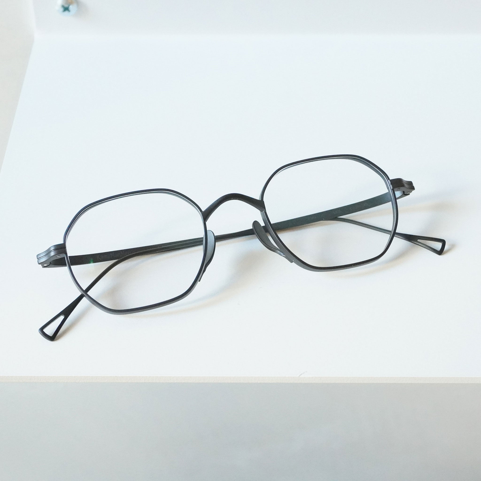 KameManNen カメマンネン / KMN 9917 / MBK / メガネ – KRANC OPTICAL
