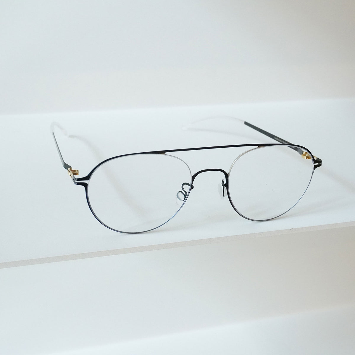 ALVI (GOLD JET BLACK)