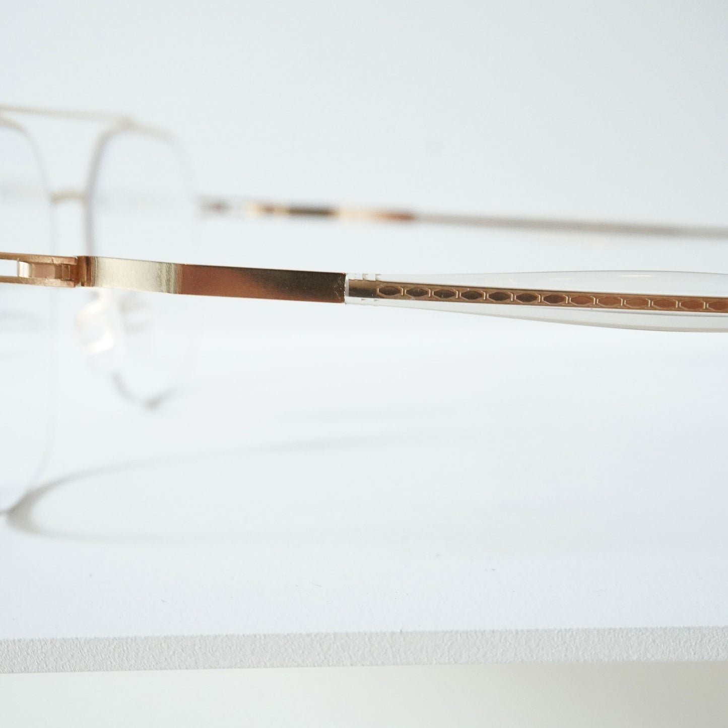 ARLO (CHAMPAGNE GOLD)