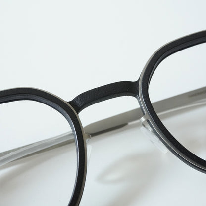 BIRCH (PITCH BLACK/MATTE SILVER)