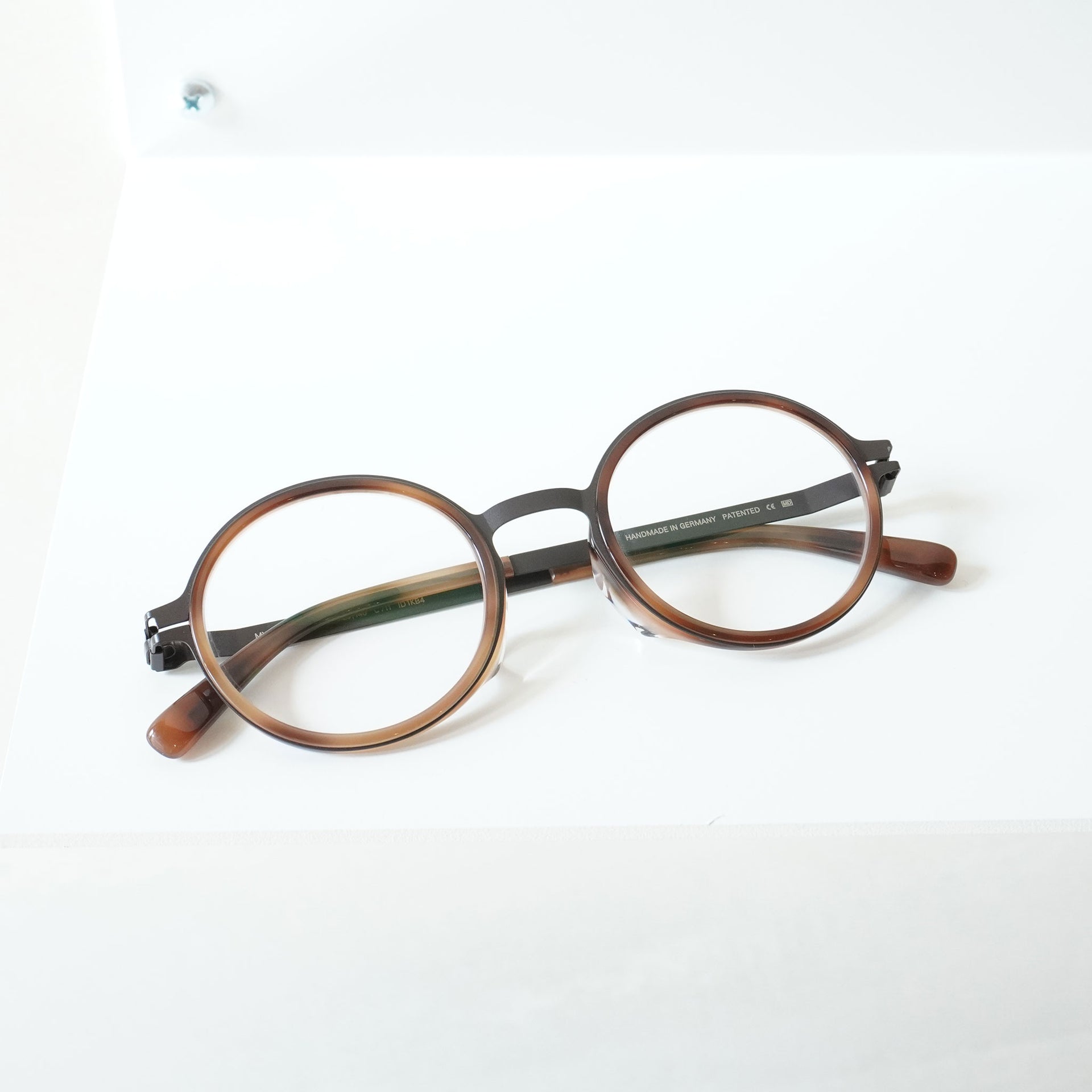 mykita_dayo_c711_1.jpg?v=  