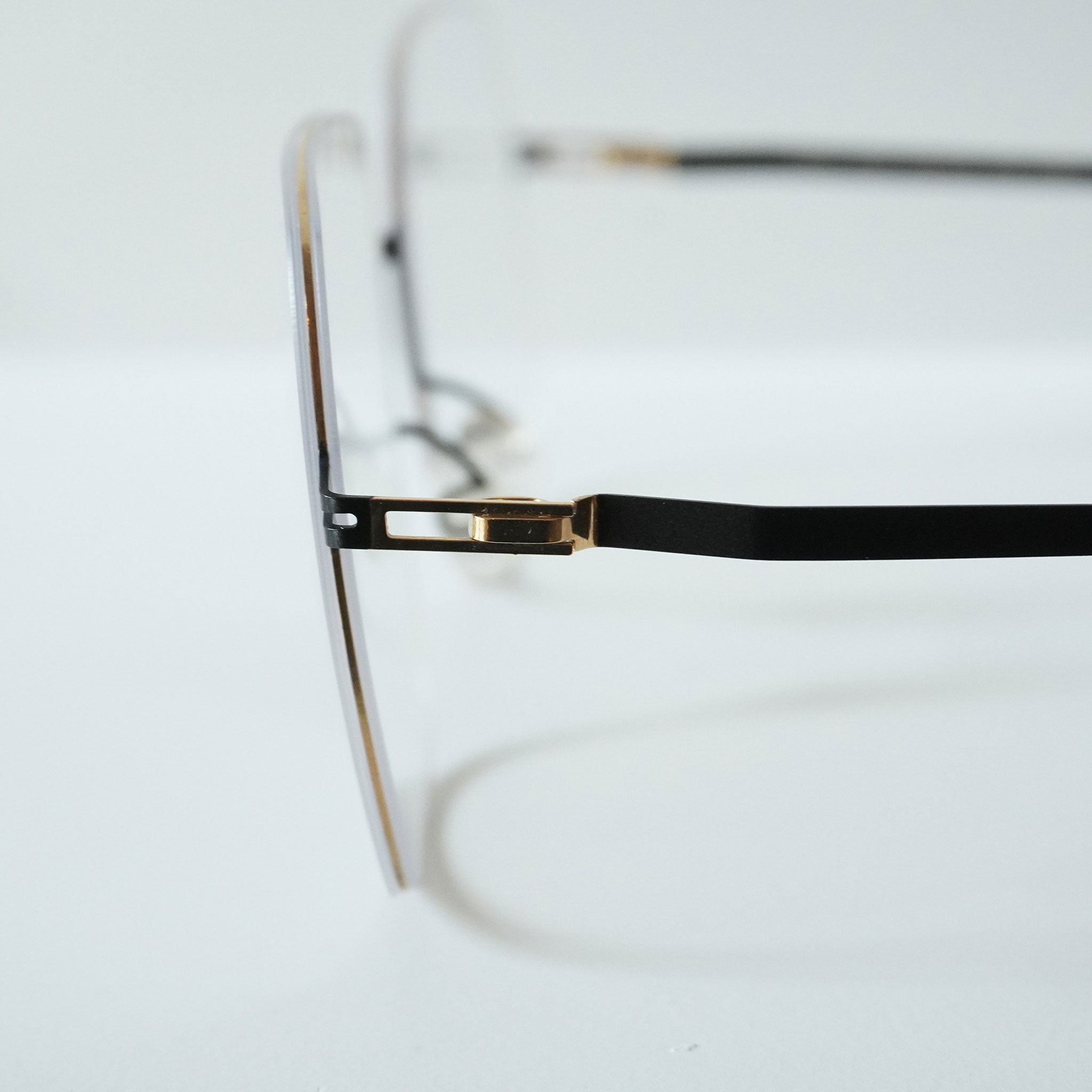 MYKITA マイキータ / HIMIKO / BLACK/GLOSSY GOLD / メガネ – KRANC