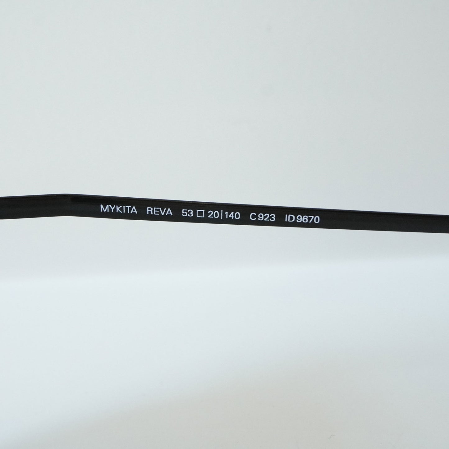 REVA (BLACK)