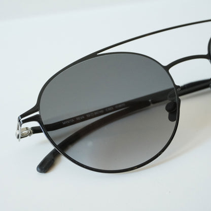REVA (BLACK)
