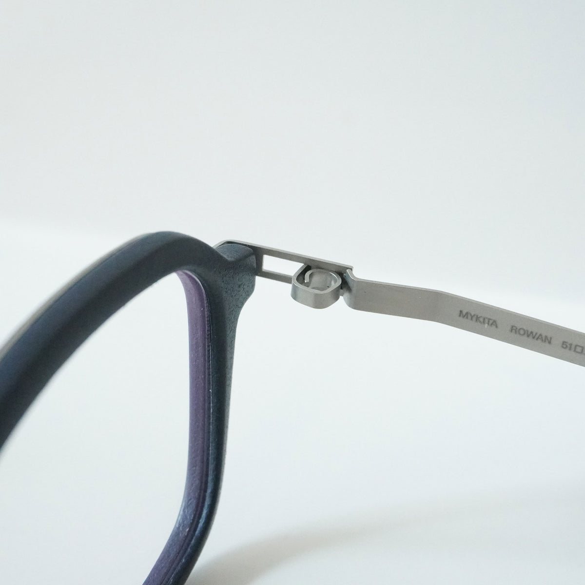 ROWAN (INDIGO/MAT SILVER)