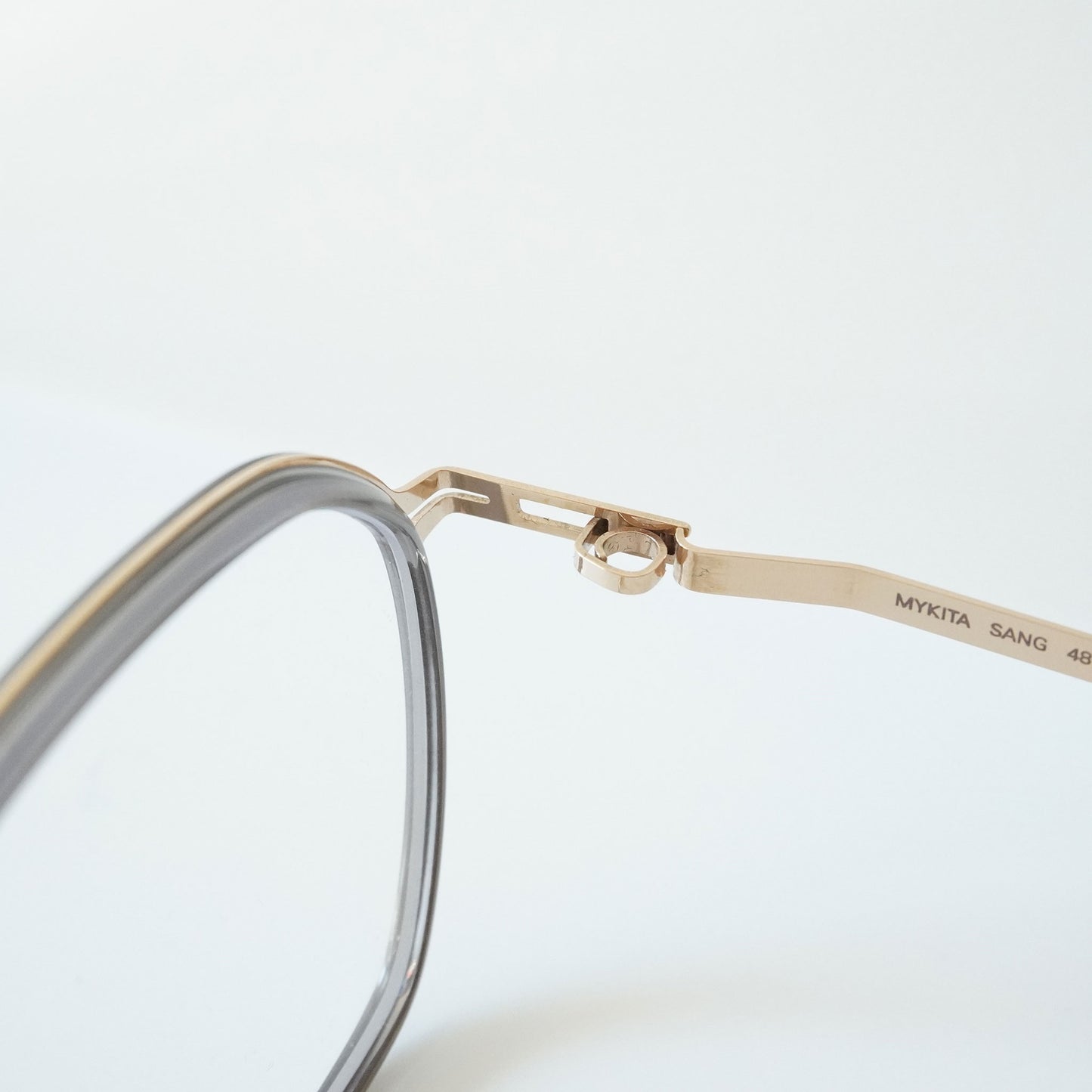 SANG (CHAMPAGNE GOLD/CLEAR ASH)