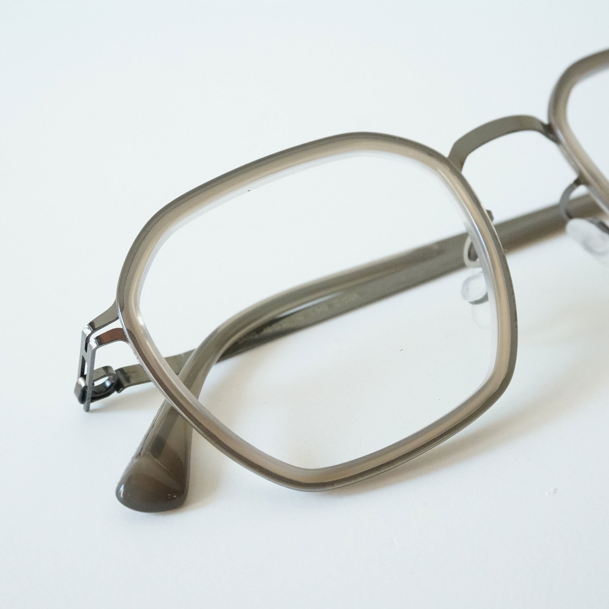 MYKITA マイキータ / SANG / SHINY GRAPHITE/TAUPE / メガネ – KRANC