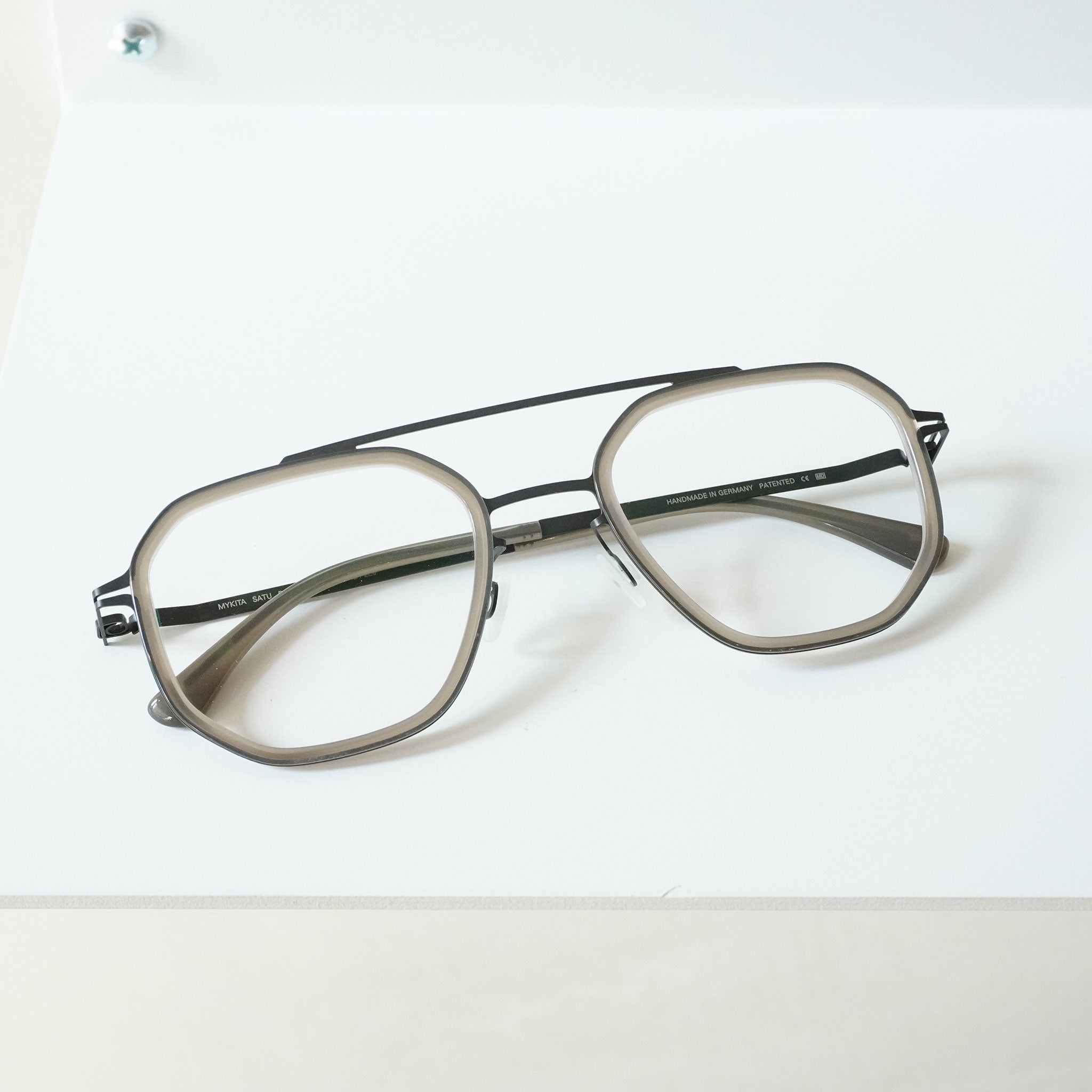 MYKITA マイキータ / SATU / BLACK/TAUPE / メガネ – KRANC OPTICAL