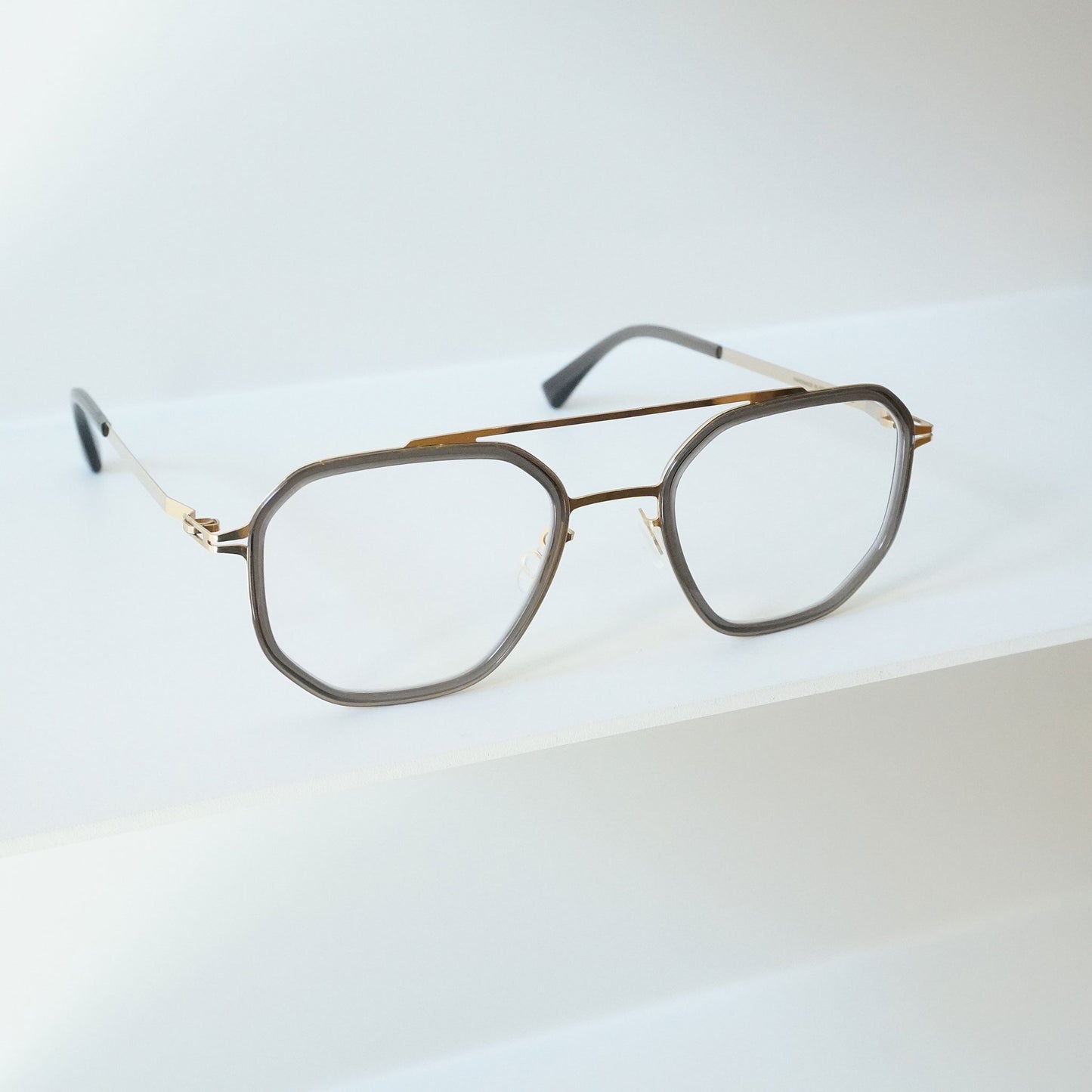 SATU (CHAMPAGNE GOLD/CLEAR ASH)