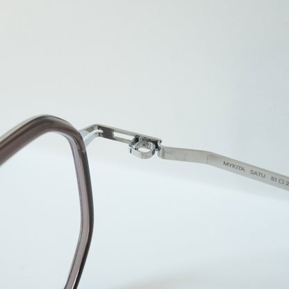 SATU (SHINY SILVER/MAROON)