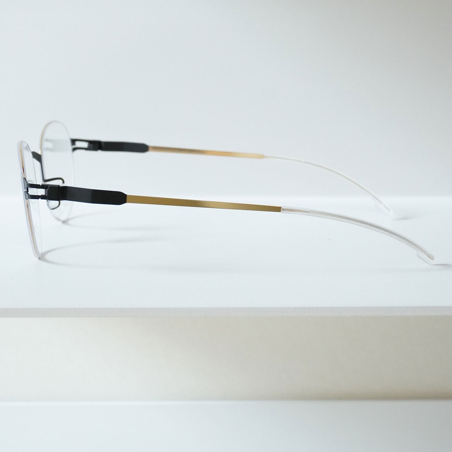 SELBY (BLACK/GLOSSY GOLD)