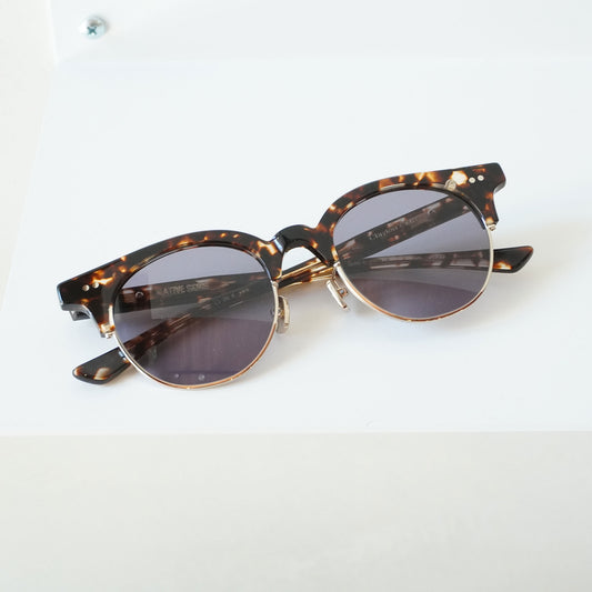 CLAYTON CMB (HONEY TORTOISE)