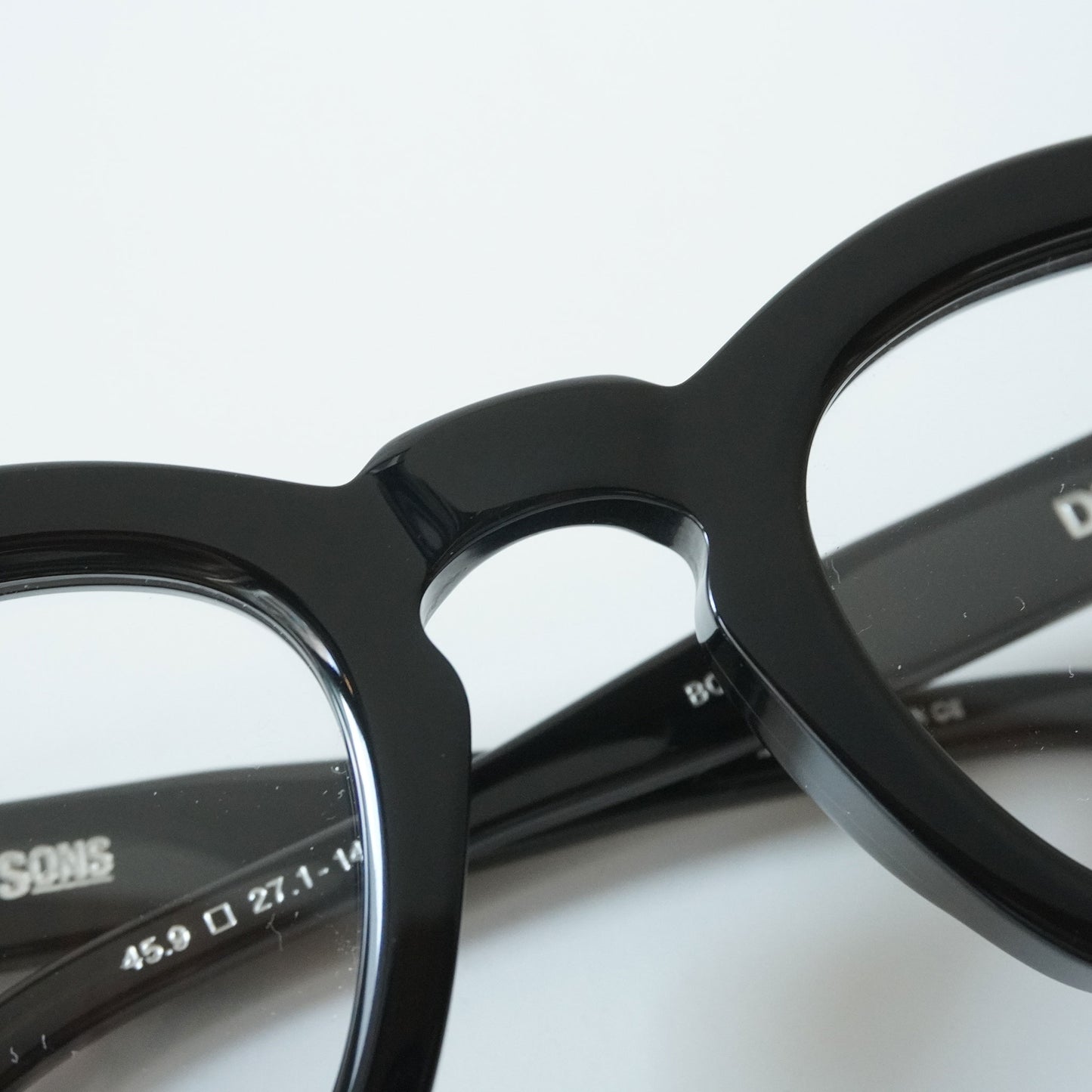 DUFFY (BLACK CRYSTAL)