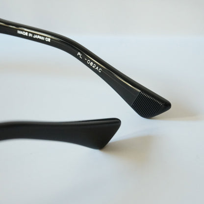 FLANERY (BLACK CRYSTAL)