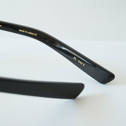 GUERRERO 48 (BLACK)