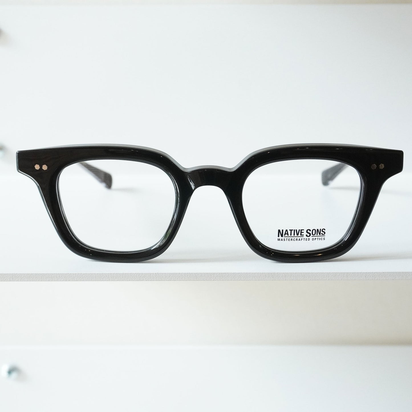 RAMS (BLACK)