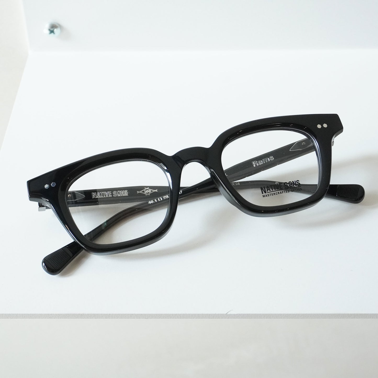 RAMS (BLACK CRYSTAL)