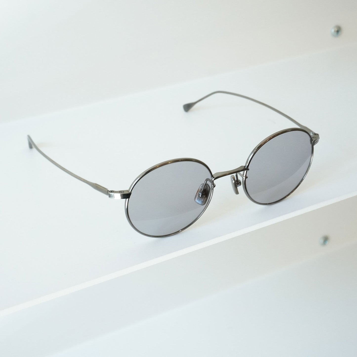 SEEGER (ANTIQUE SILVER)