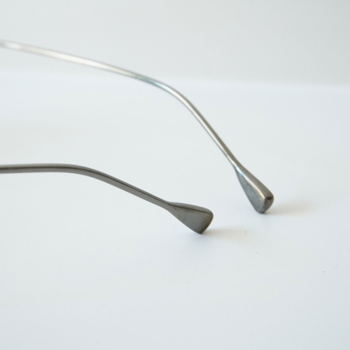 SEEGER (ANTIQUE SILVER)