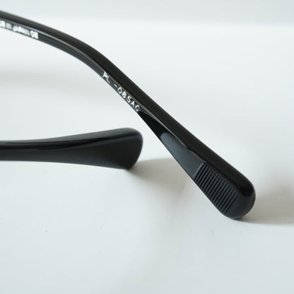 USONIA (BLACK CRYSTAL)