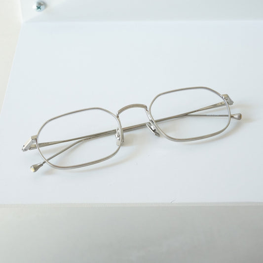 AKIRA (BRUSHED SILVER)